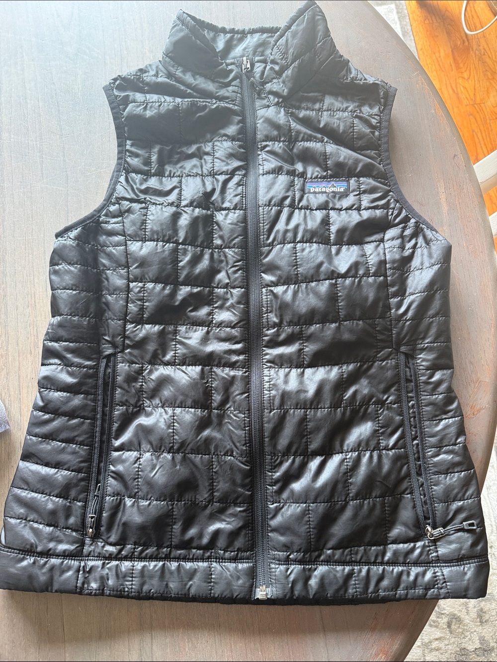 Patagonia Black Quilted nano Puffer Vest women’s small
